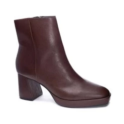 Hot Sale 🔔 Chinese Laundry 👩 women Dodger Bootie in Brown 😍